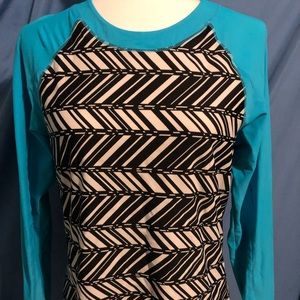 Women’s Rash guard